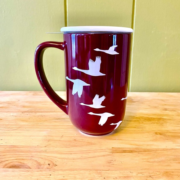 Davids tea Other - Rare Davids Tea Geese in Flight Nordic Mug with lid & strainer